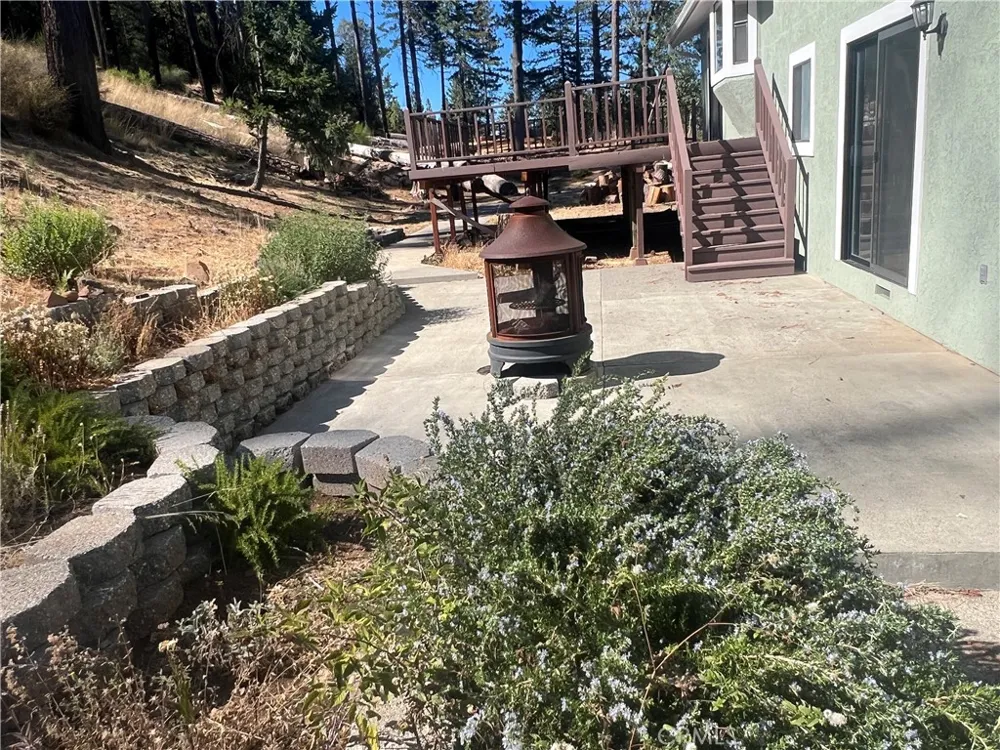 9767 Venturi Cobb, CA 95426
