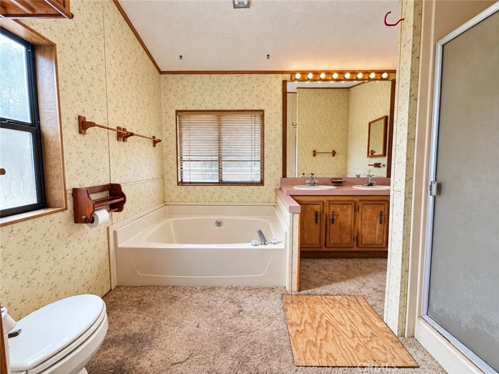 6202 Cody Court Magalia, CA 95954