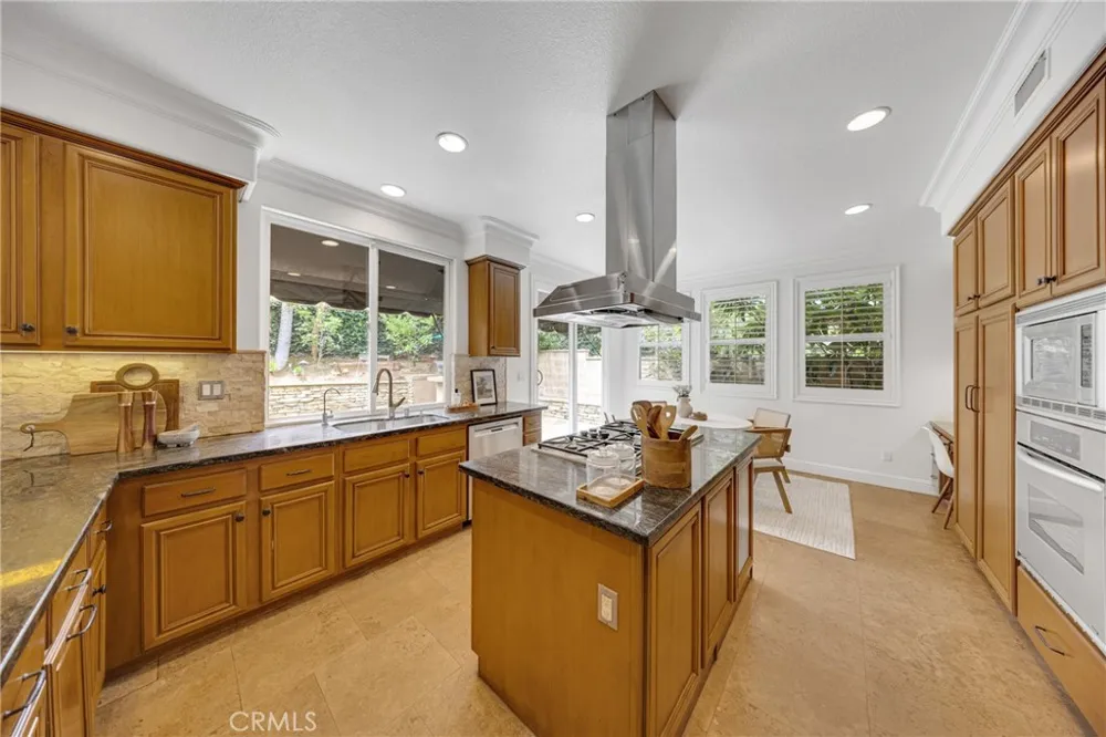 2938 Cardamon Lane Fullerton, CA 92835
