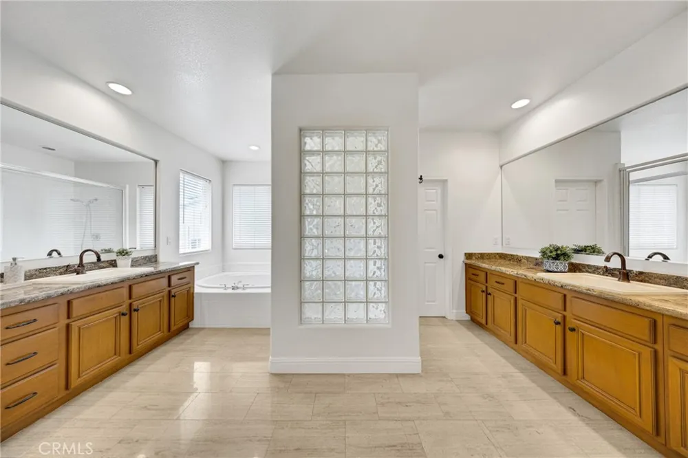 2938 Cardamon Lane Fullerton, CA 92835