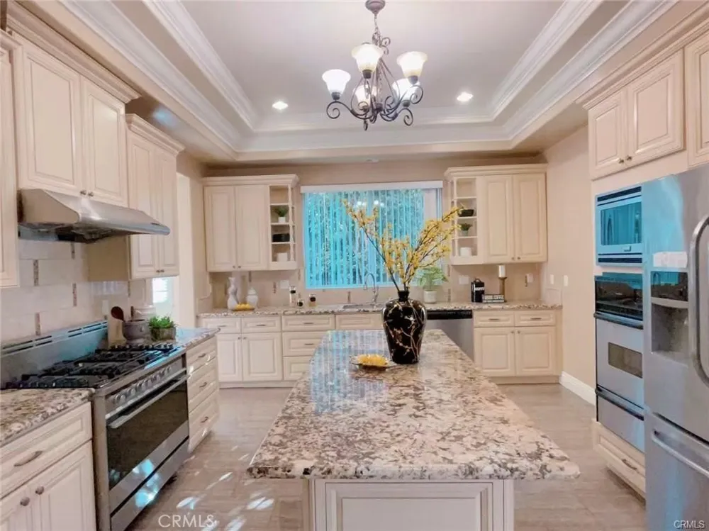 5762 Loma Avenue Temple City, CA 91780