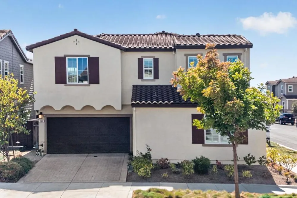 5502 Clove Hitch Loop Fremont, CA 94555
