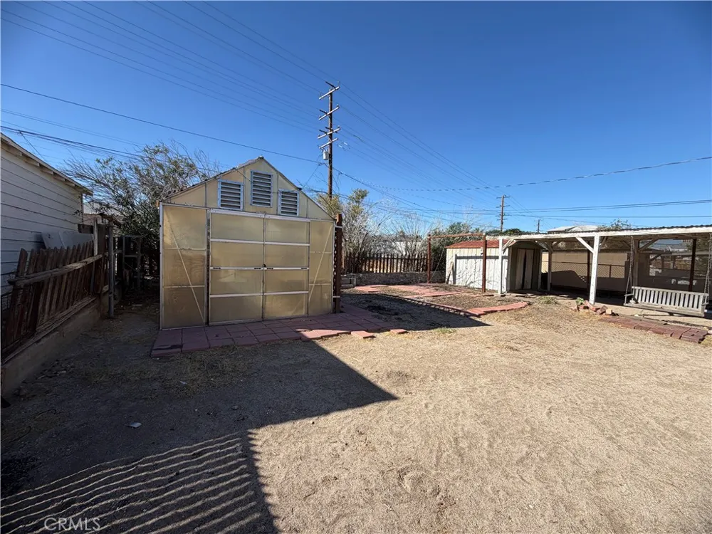 720 Nancy Barstow, CA 92311