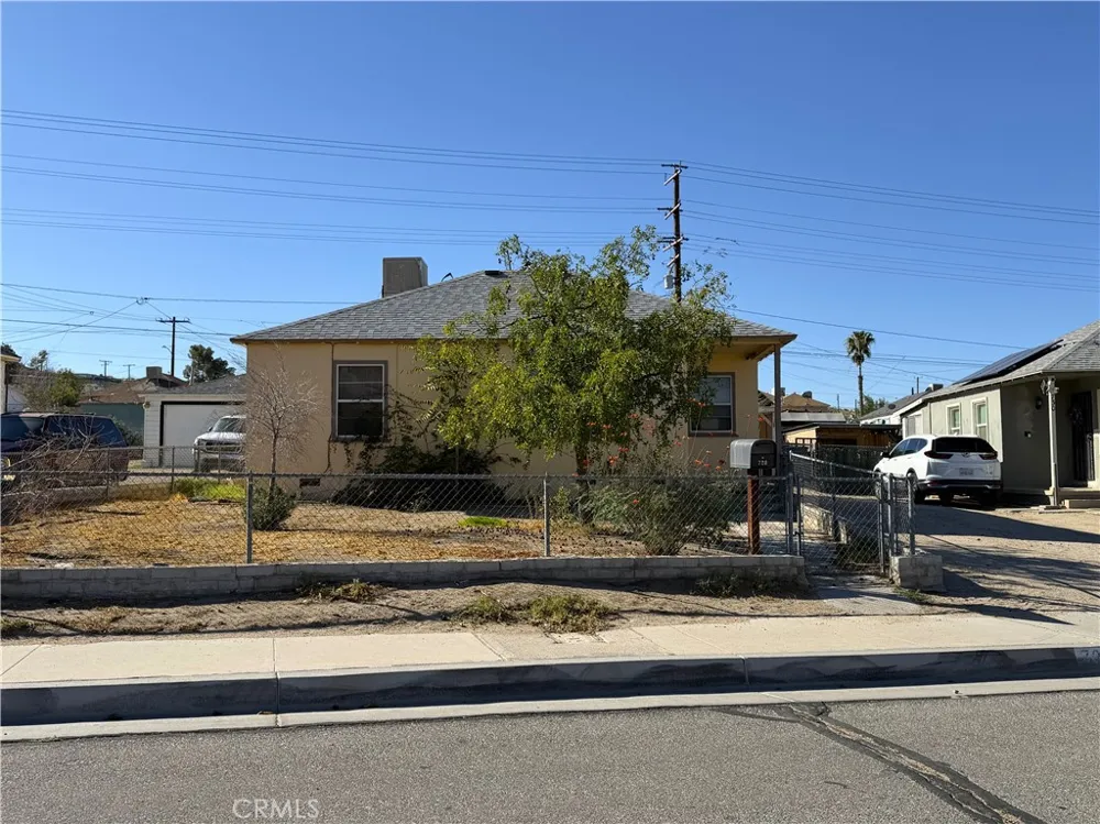 720 Nancy Barstow, CA 92311