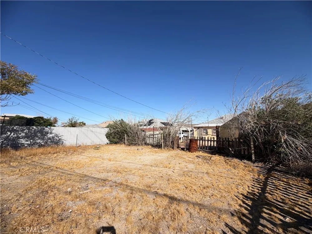 720 Nancy Barstow, CA 92311