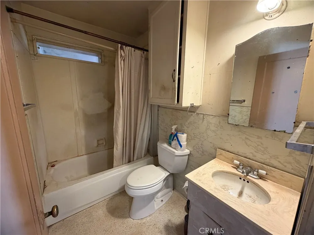 720 Nancy Barstow, CA 92311
