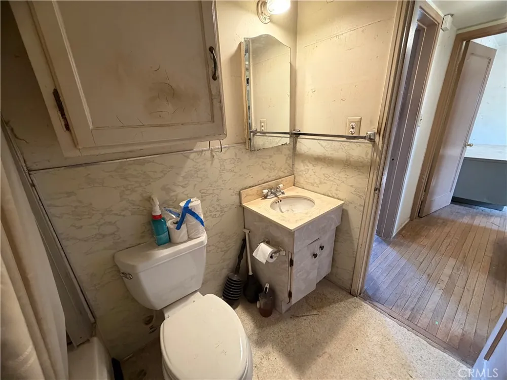 720 Nancy Barstow, CA 92311