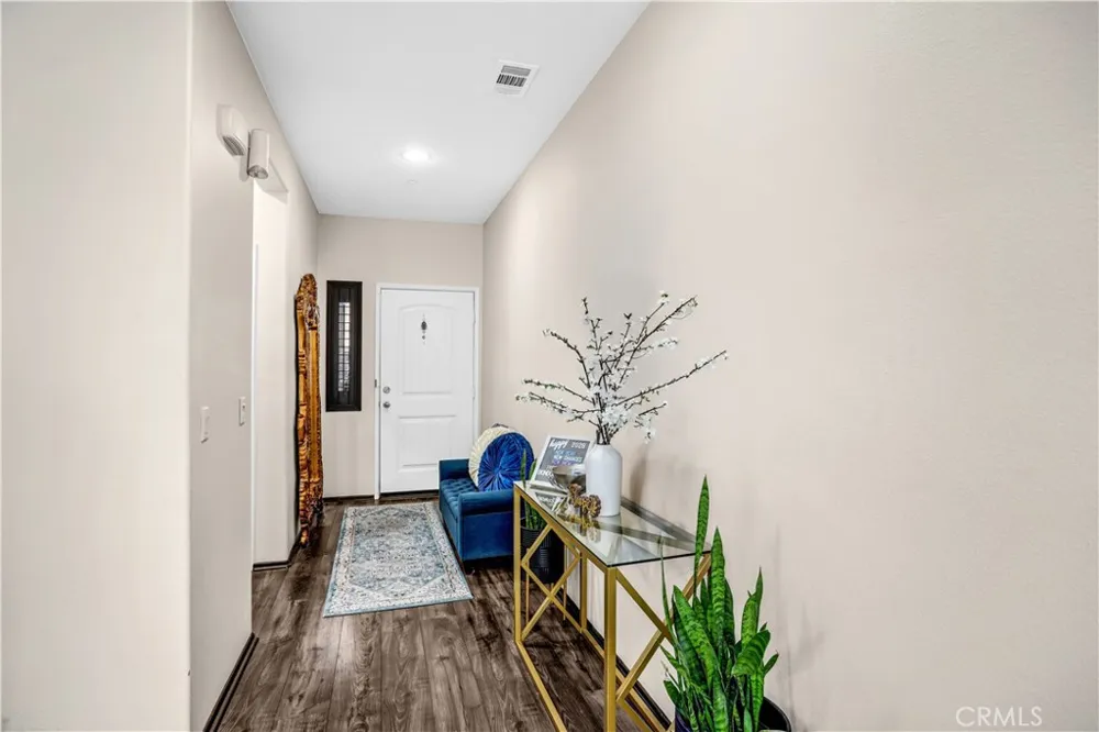 16765 Buttonwood Fontana, CA 92336