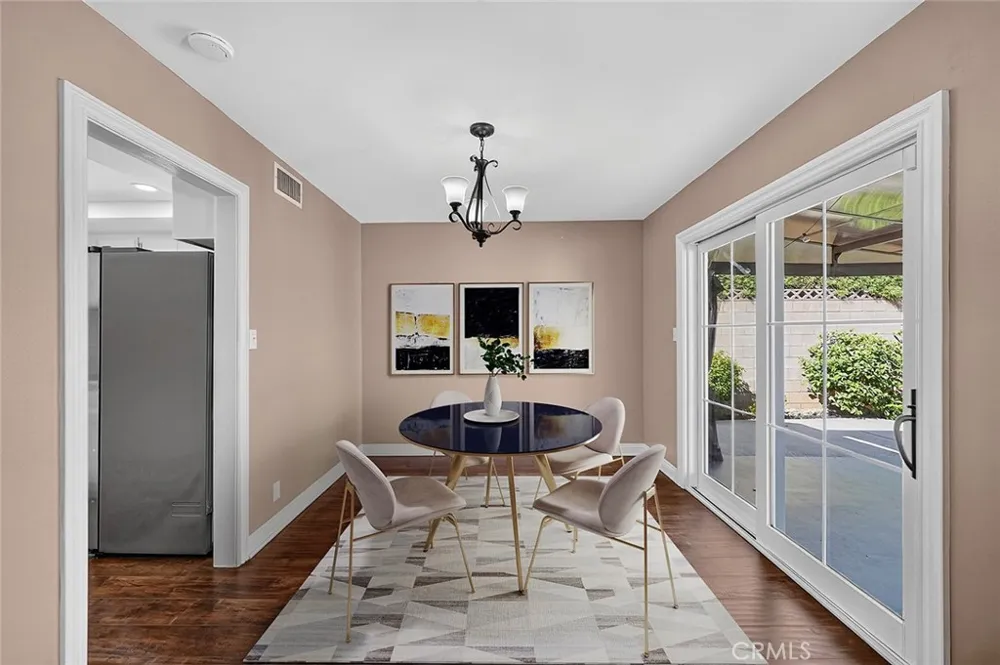 1630 E Edgecomb Covina, CA 91724