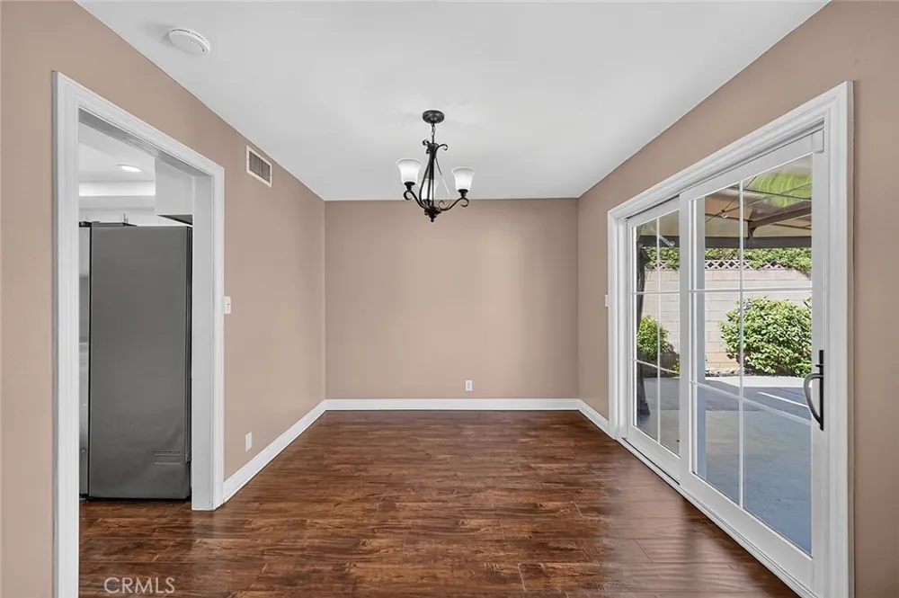 1630 E Edgecomb Covina, CA 91724
