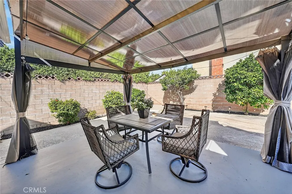 1630 E Edgecomb Covina, CA 91724