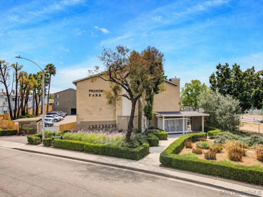 4777 Seminole Dr #119 San Diego, CA 92115