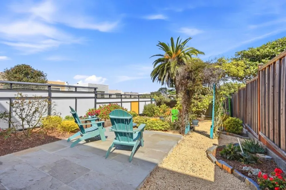 2626 Wawona Street San Francisco, CA 94116