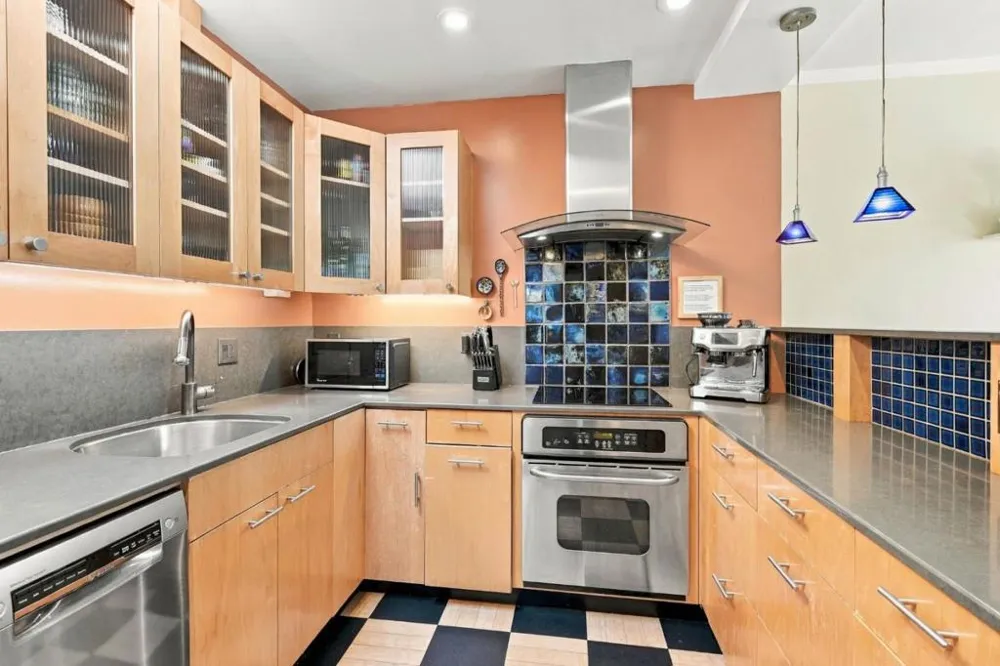 2626 Wawona Street San Francisco, CA 94116