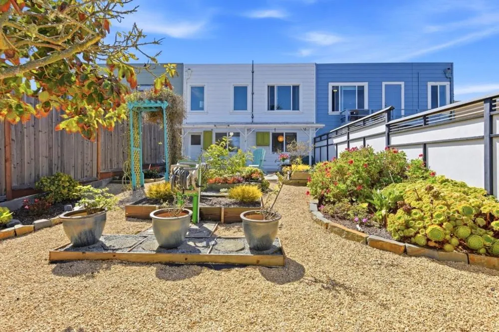 2626 Wawona Street San Francisco, CA 94116