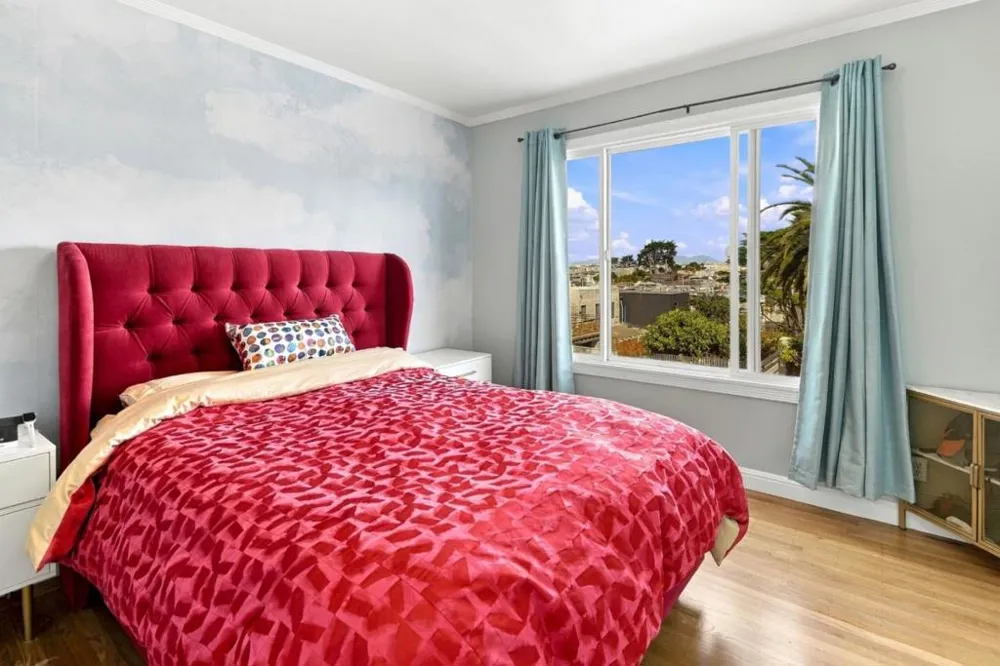 2626 Wawona Street San Francisco, CA 94116