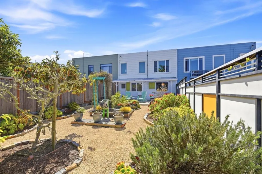 2626 Wawona Street San Francisco, CA 94116