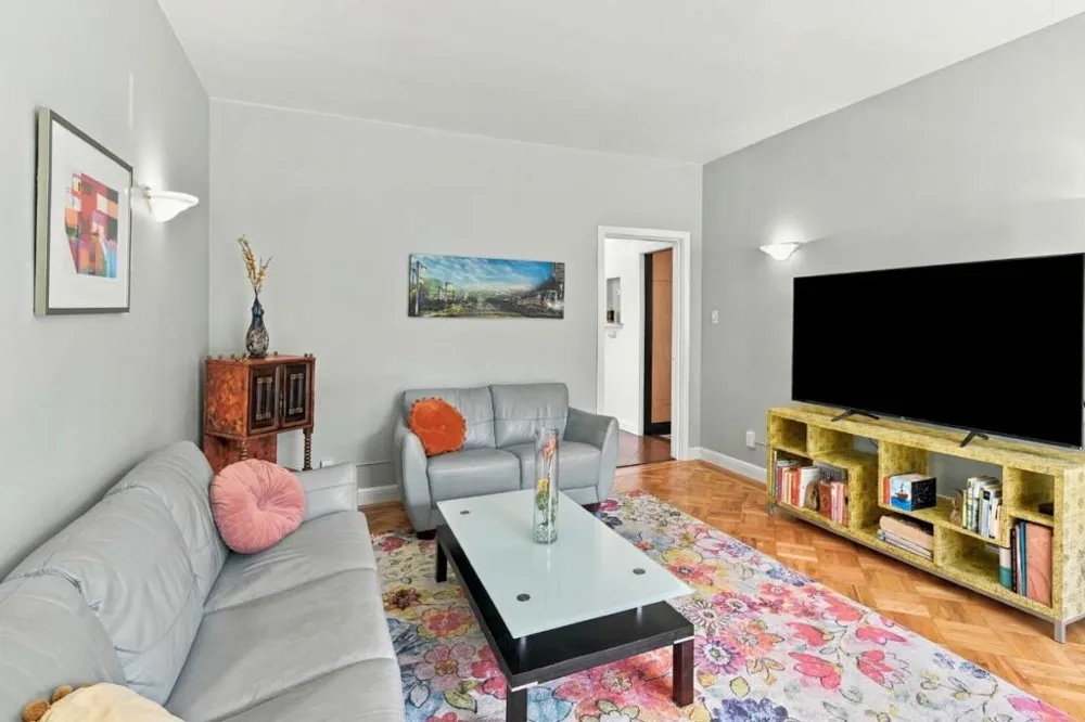 2626 Wawona Street San Francisco, CA 94116