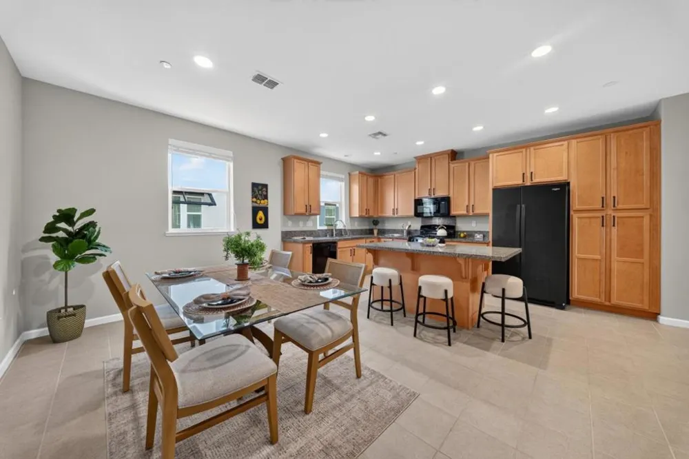 2731 Viterbo Court #4 San Jose, CA 95111