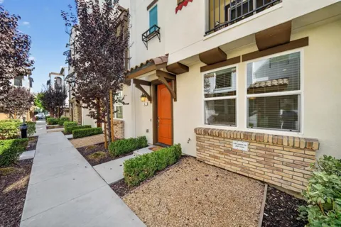 2731 Viterbo Court #4