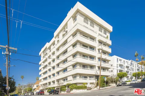 1601 Fuller Avenue #303
