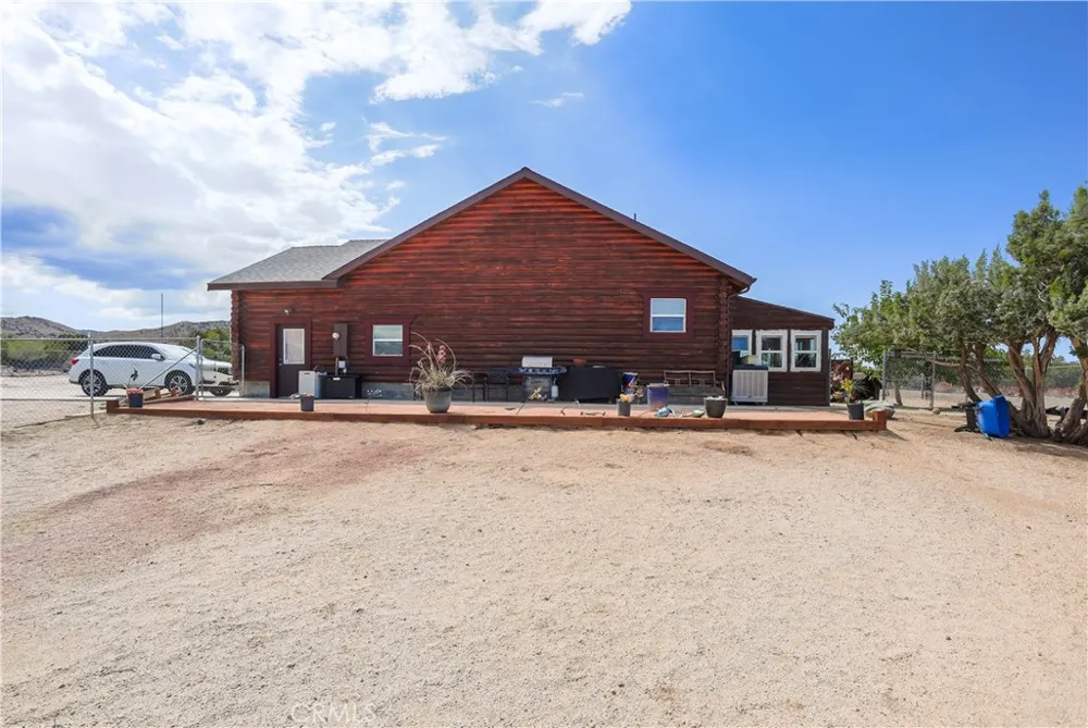 9569 E Avenue Y8 Littlerock, CA 93543