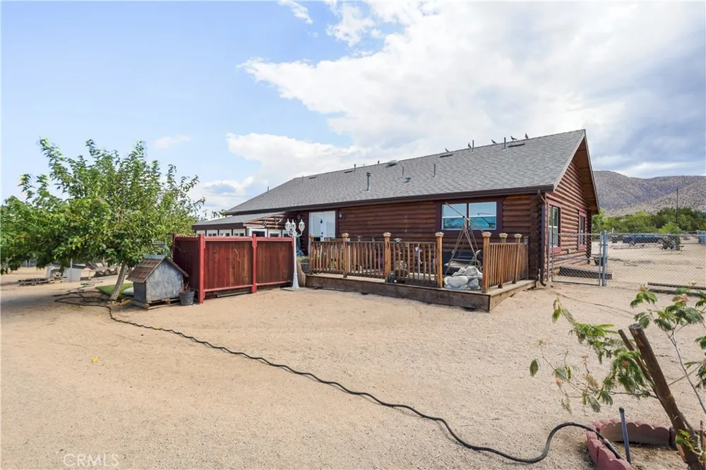 9569 E Avenue Y8 Littlerock, CA 93543