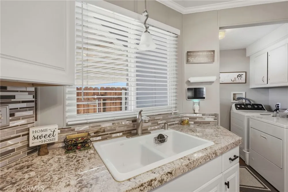 5409 Fountain View Way Bakersfield, CA 93313