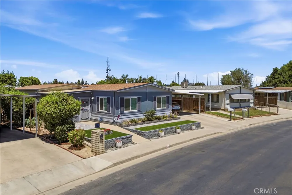 5409 Fountain View Way Bakersfield, CA 93313