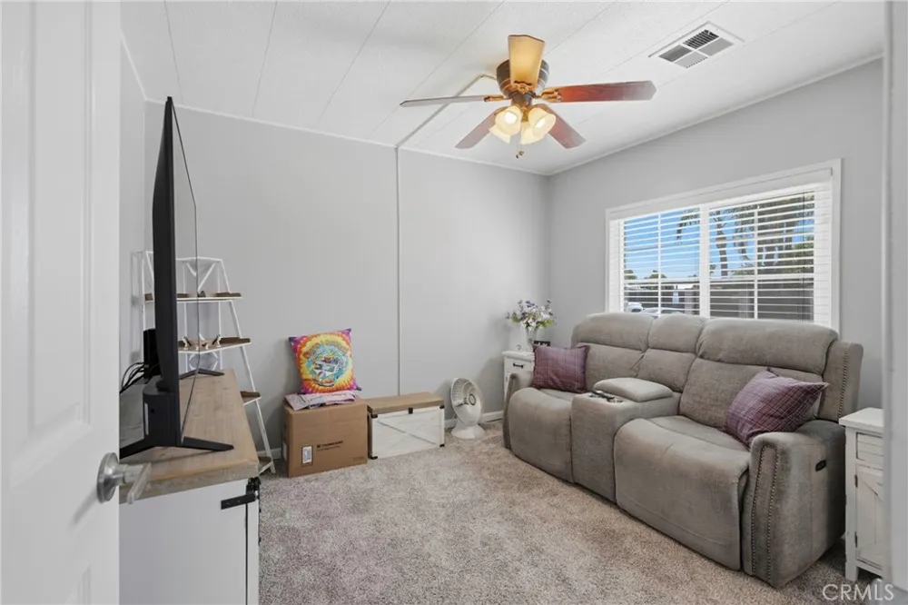 5409 Fountain View Way Bakersfield, CA 93313