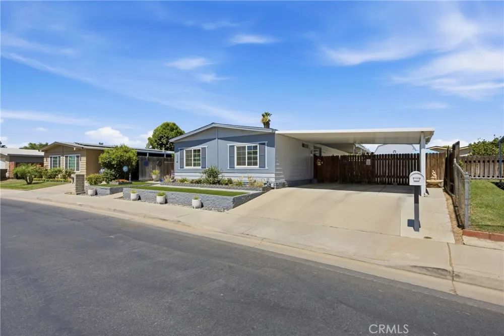 5409 Fountain View Way Bakersfield, CA 93313