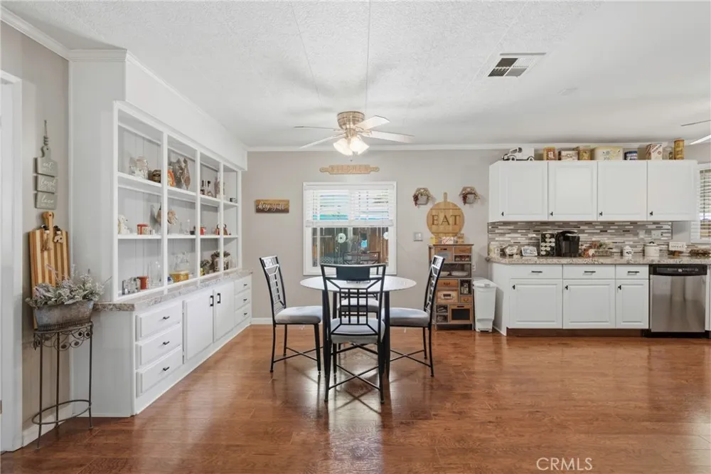 5409 Fountain View Way Bakersfield, CA 93313
