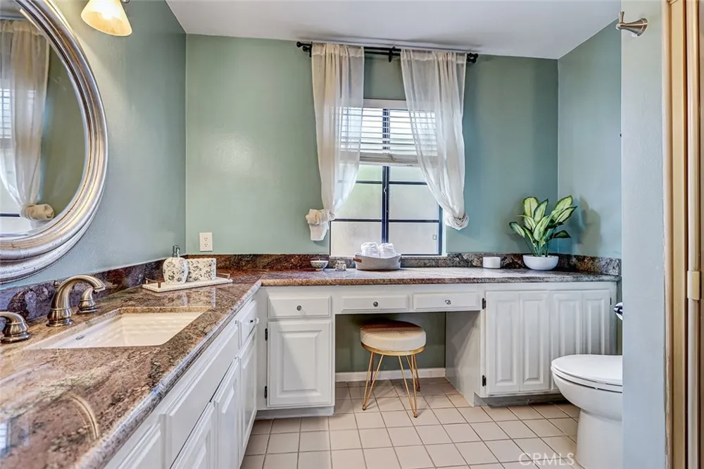 2119 Ernest Avenue #2 Redondo Beach, CA 90278