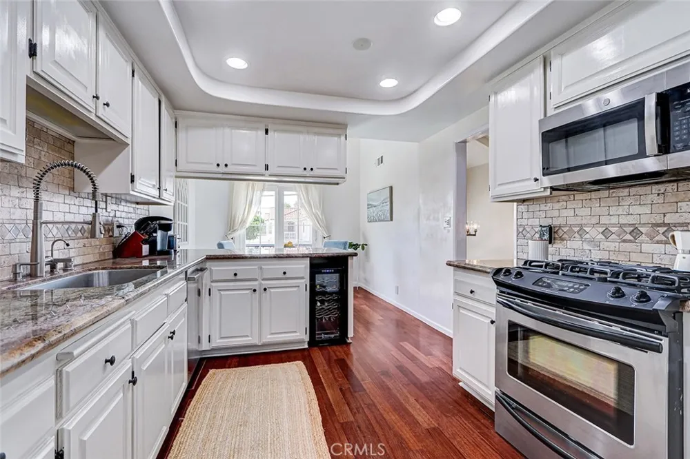 2119 Ernest Avenue #2 Redondo Beach, CA 90278