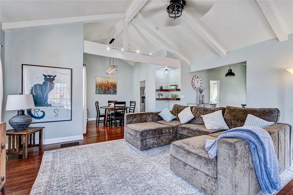 2119 Ernest Avenue #2 Redondo Beach, CA 90278