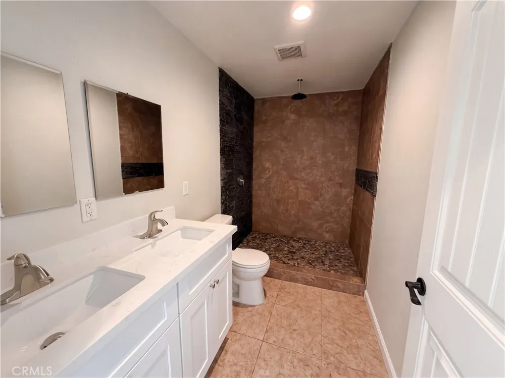 14100 Nightshade Apple Valley, CA 92307