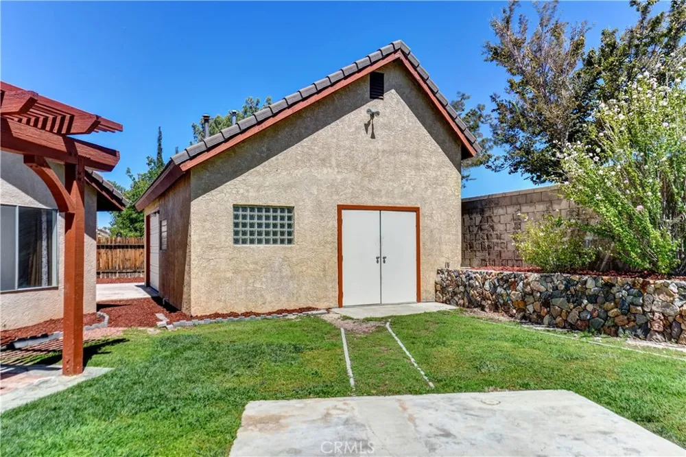 38016 Ranier Palmdale, CA 93552
