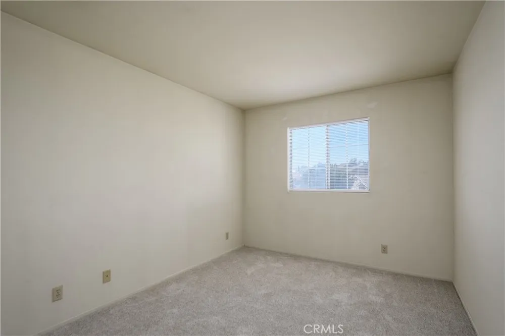 38016 Ranier Palmdale, CA 93552