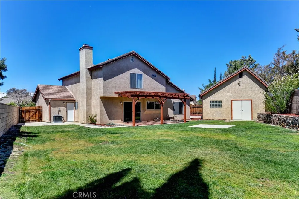 38016 Ranier Palmdale, CA 93552