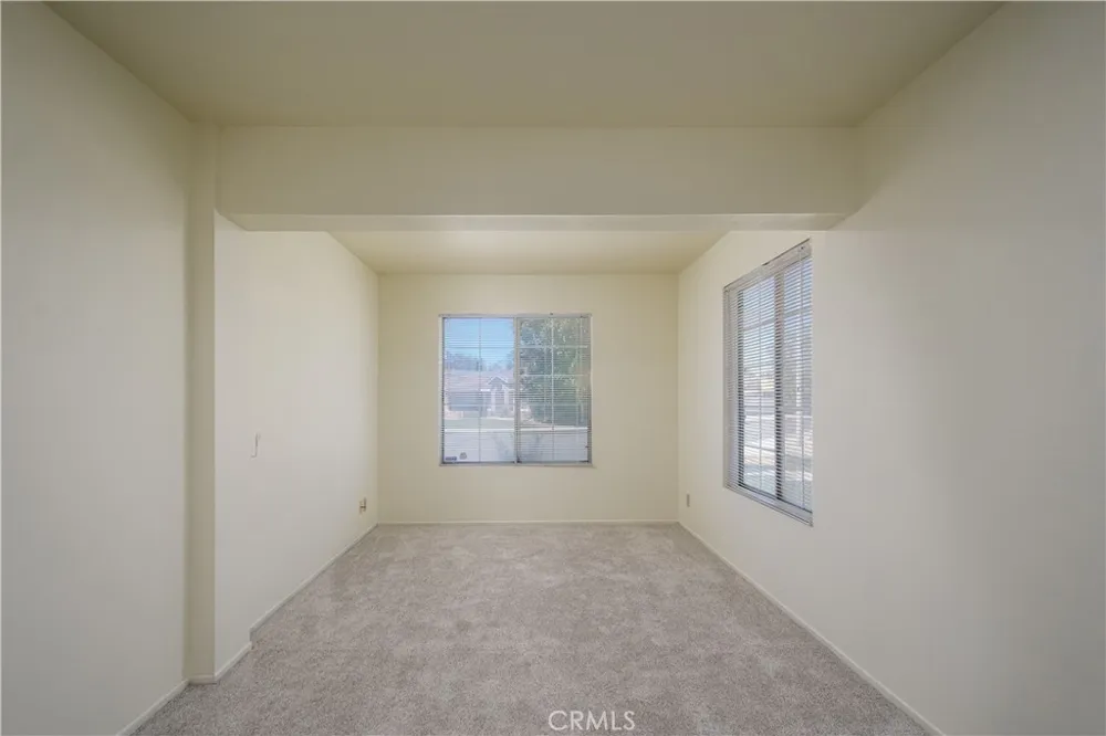 38016 Ranier Palmdale, CA 93552