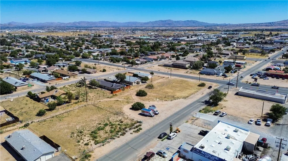 16288 Yucca Street Hesperia, CA 92345