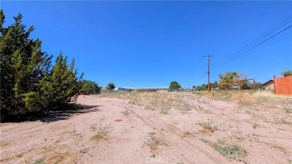 16288 Yucca Street Hesperia, CA 92345
