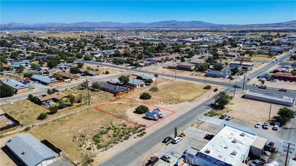 16288 Yucca Street Hesperia, CA 92345