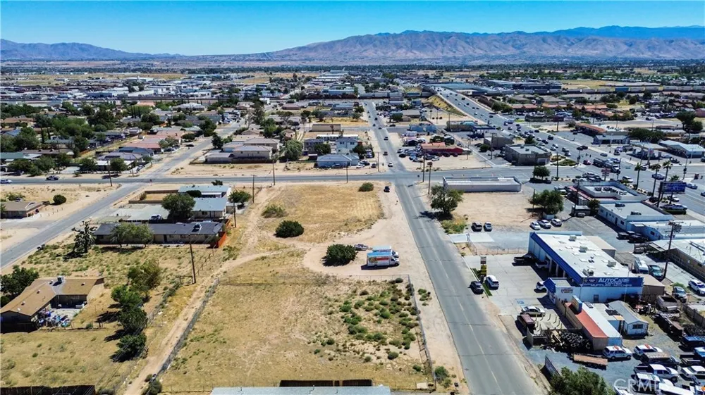 16288 Yucca Street Hesperia, CA 92345