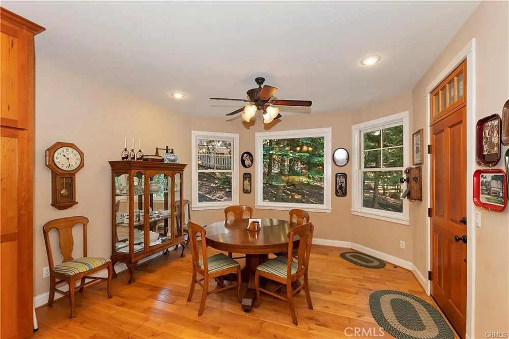 26548 Blackfoot E Rimforest, CA 92378