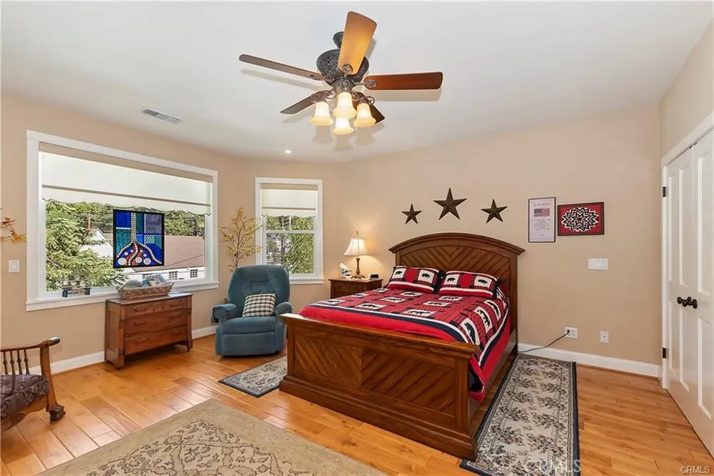 26548 Blackfoot E Rimforest, CA 92378