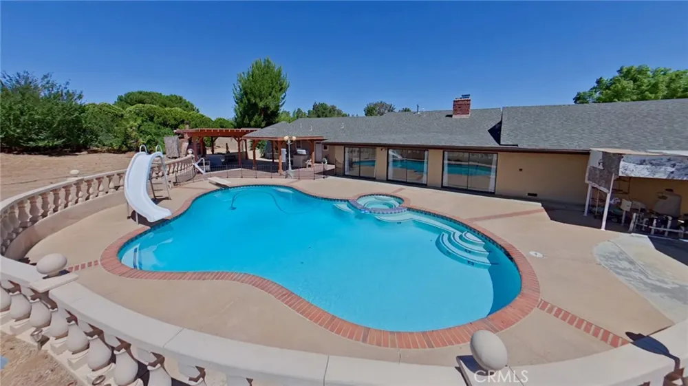 814 Lisa Street Palmdale, CA 93551