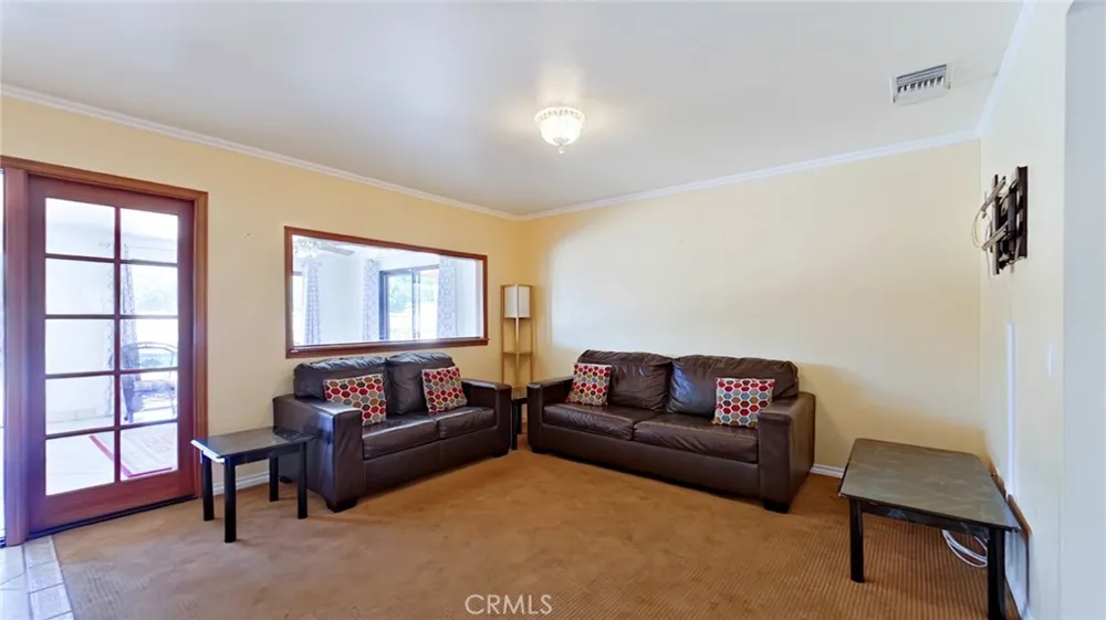 814 Lisa Street Palmdale, CA 93551