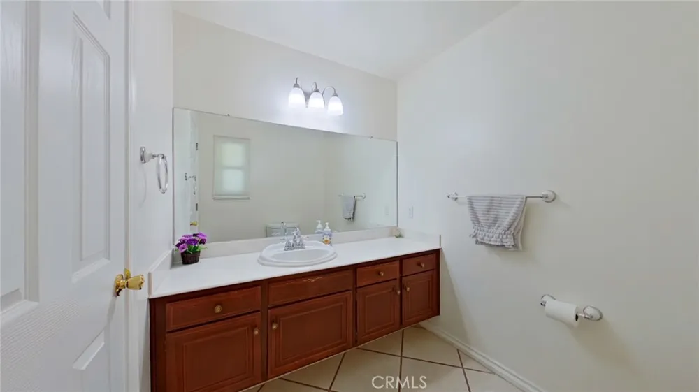 814 Lisa Street Palmdale, CA 93551