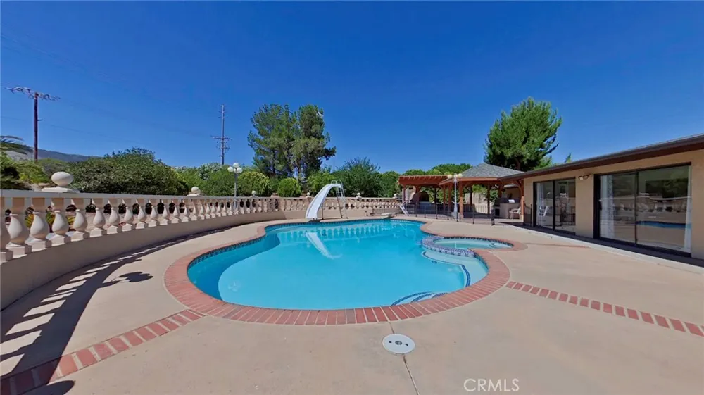 814 Lisa Street Palmdale, CA 93551